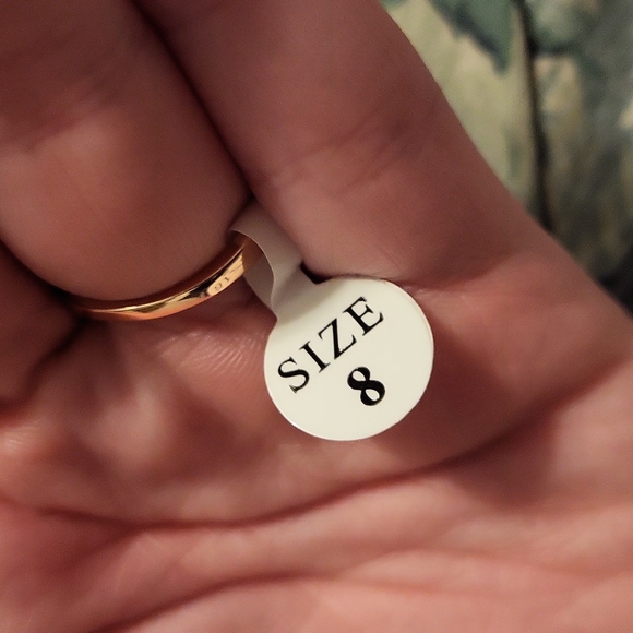 Ring - Picture 4 of 4